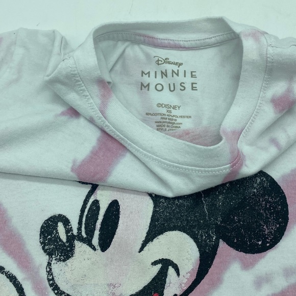 Bundle of Mikey mouse sweater and mini mouse t-shirt , sweater looks new - Picture 6 of 7